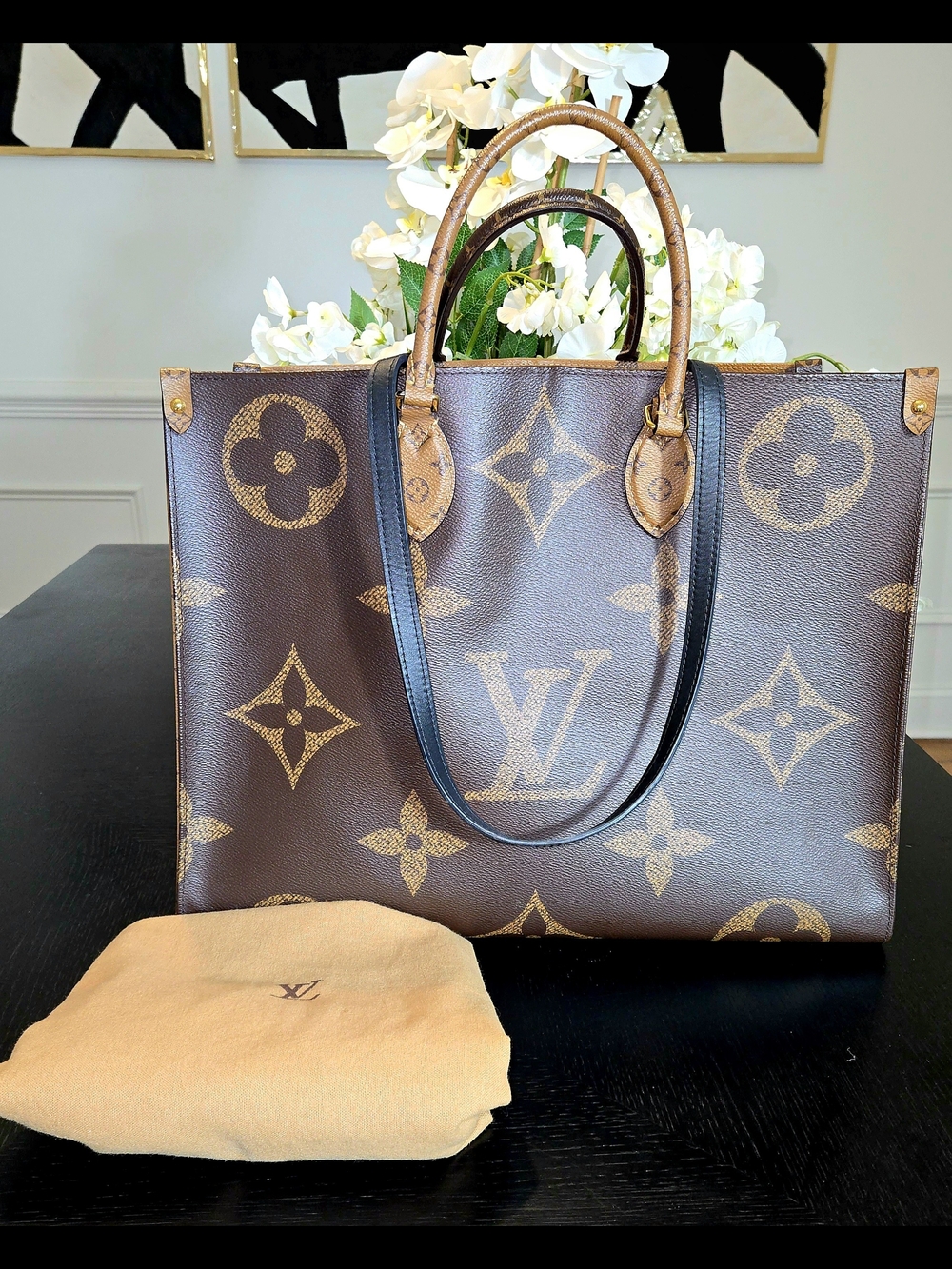 Louis Vuitton On The Go Reverse Monogram Canvas GM Microshi